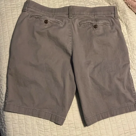 Gray stretch chino shorts 32 - Picture 6 of 11